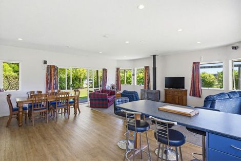 Photo of property in 63 South Manakau Road, Manakau, Otaki, 5583