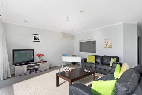 Photo of property in 8/51 Dive Crescent, Tauranga, 3110