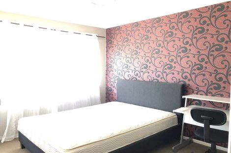 Photo of property in 65 Bond Crescent, Forrest Hill, Auckland, 0620