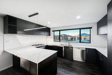 Photo of property in 27 Crossley Avenue, Woodend, 7610