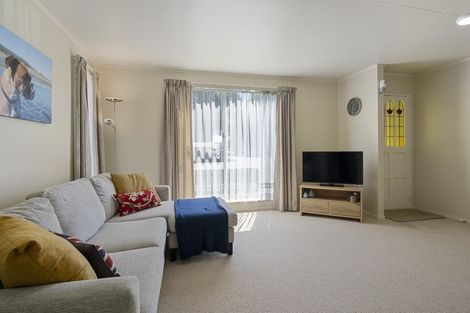 Photo of property in 17a Sunshine Avenue, Paraparaumu, 5032