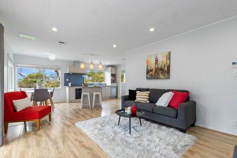 Photo of property in 7 Talmar Place, Massey, Auckland, 0614