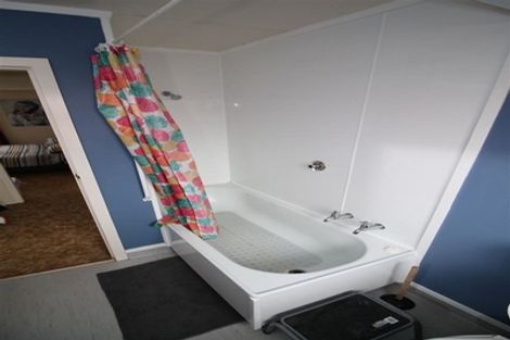 Photo of property in 23a Pohutukawa Drive, Tokoroa, 3420