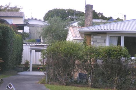 Photo of property in 2/24 Havelock Avenue, Forrest Hill, Auckland, 0620