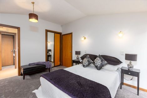 Photo of property in 270 Memorial Avenue, Burnside, Christchurch, 8053