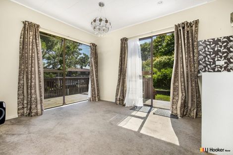 Photo of property in 17 Derrimore Heights, Clover Park, Auckland, 2019