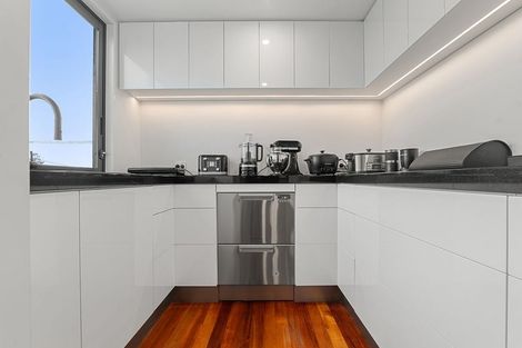 Photo of property in 48 Huntsbury Avenue, Huntsbury, Christchurch, 8022