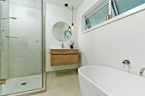 Photo of property in 34b Rawhiti Road, Manly, Whangaparaoa, 0930