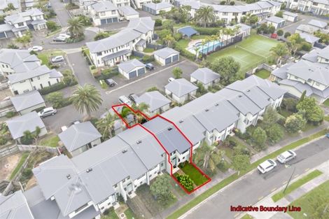 Photo of property in 23/2 Armoy Drive, East Tamaki, Auckland, 2016