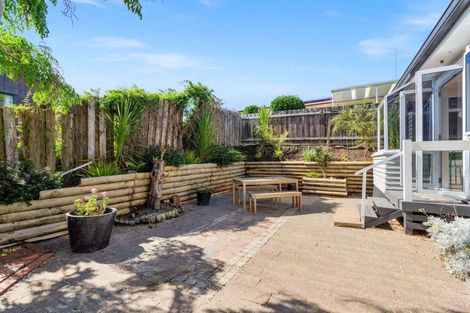 Photo of property in 6 Jessie Street, Parahaki, Whangarei, 0112