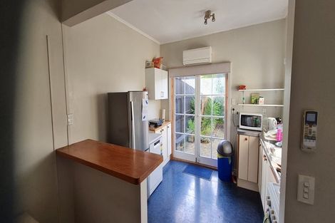 Photo of property in 6 Gordon Street, Newtown, Wellington, 6021