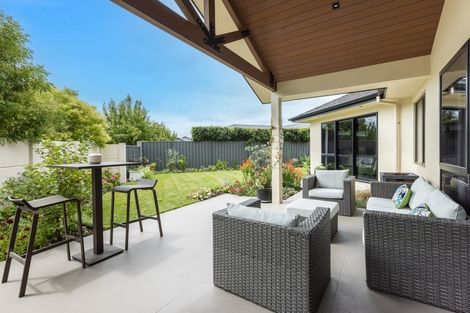 Photo of property in 10 Orotu Drive, Poraiti, Napier, 4112