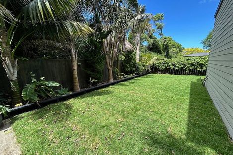 Photo of property in 15a Jesmond Terrace, Mount Albert, Auckland, 1025