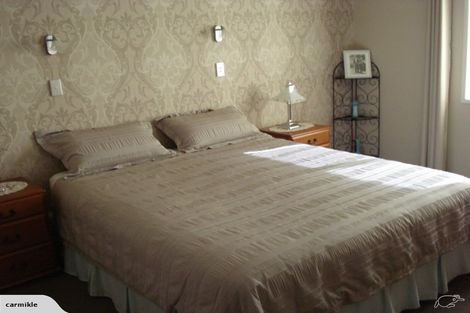 Photo of property in 34 Saint Heliers Place, Papamoa Beach, Papamoa, 3118