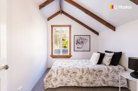 Photo of property in 6 Marion Street, Macandrew Bay, Dunedin, 9014