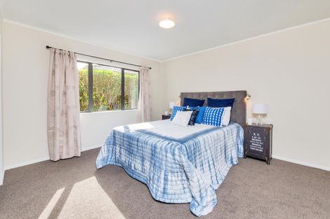 Photo of property in 67a Arimu Road, Papakura, 2110