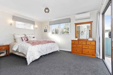 Photo of property in 1/47 Willis Road, Papakura, 2110
