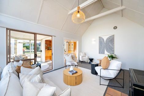 Photo of property in 25 Chester Street, Taradale, Napier, 4112