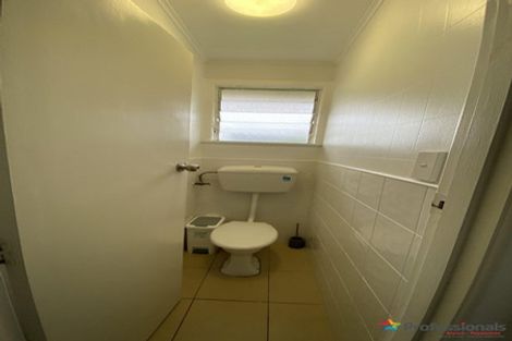 Photo of property in 119 Edgewater Drive, Pakuranga, Auckland, 2010