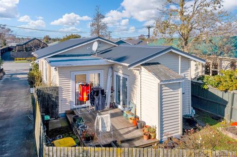 Photo of property in 1/27 Allard Street, Edgeware, Christchurch, 8013
