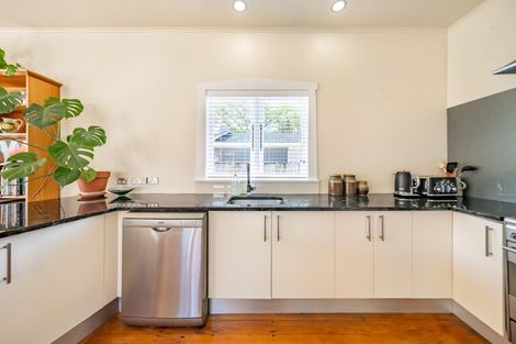 Photo of property in 47 Wakefield Street, Alicetown, Lower Hutt, 5010