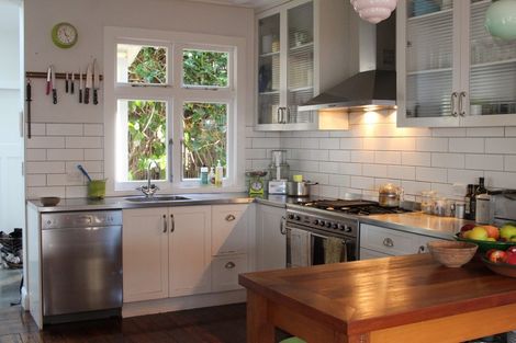 Photo of property in 19 Airlie Street, Glenduan, Nelson, 7071