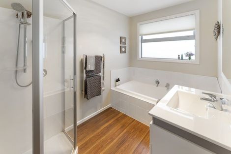 Photo of property in 6 Istana Place, Britannia Heights, Nelson, 7010