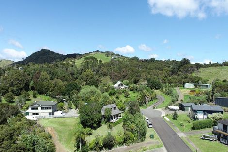 Photo of property in 33 Cuvier Crescent, Kuaotunu West, Whitianga, 3592