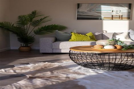 Photo of property in 16 Taiororua Avenue, Massey, Auckland, 0614