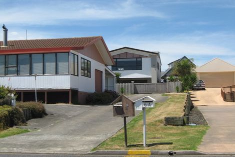 Photo of property in 6 Torkar Road, Clarks Beach, 2122