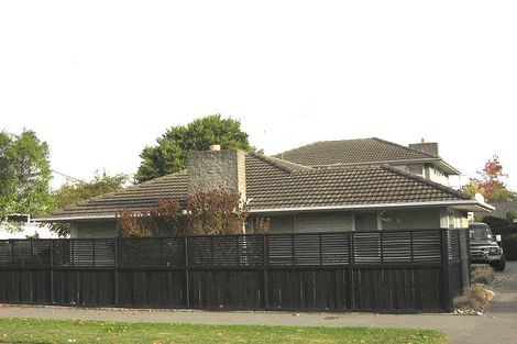 Photo of property in 2/55 Maidstone Road, Ilam, Christchurch, 8041