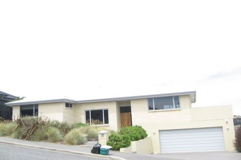 Photo of property in 38 Highcrest Heights, Westmorland, Christchurch, 8025