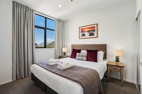 Photo of property in Wyndham Gardens Apartments, 30 Red Oaks Drive, Frankton, Queenstown, 9300