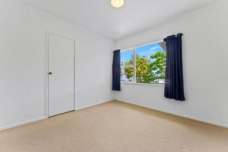 Photo of property in 42 Woodstock Road, Forrest Hill, Auckland, 0620