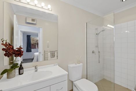 Photo of property in 4/335 Main South Road, Hornby, Christchurch, 8042