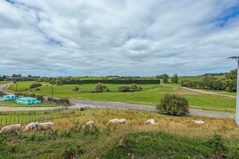 Photo of property in 211 Stanway Road, Halcombe, Feilding, 4779
