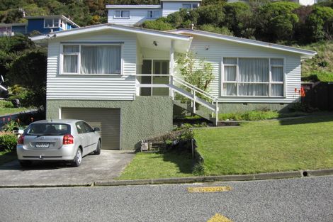 Photo of property in 159 Parkvale Road, Karori, Wellington, 6012