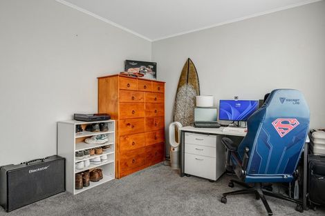 Photo of property in 71b Red Beach Road, Red Beach, 0932