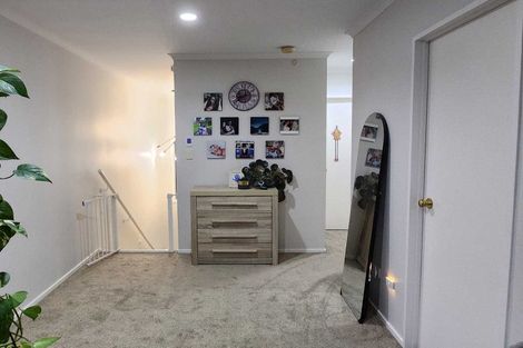 Photo of property in Tuscany Towers, 47/1 Ambrico Place, New Lynn, Auckland, 0600