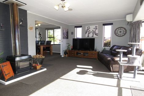 Photo of property in 153 Cunningham Crescent, Grasmere, Invercargill, 9810