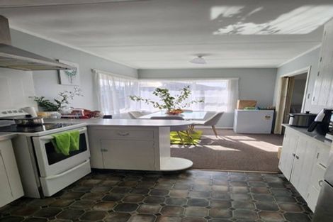 Photo of property in 6 Liston Crescent, Hillcrest, Hamilton, 3216