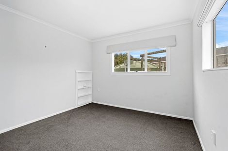 Photo of property in 16 Hydrabad Drive, Waitarere Beach, Levin, 5510