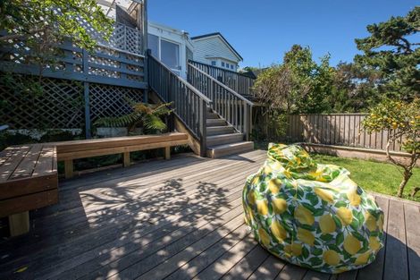 Photo of property in 14 View Road, Houghton Bay, Wellington, 6023