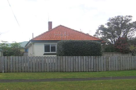Photo of property in 2 Pine Park Road, Onerahi, Whangarei, 0110