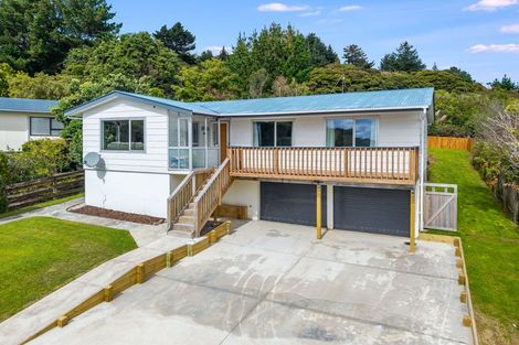 Photo of property in 10 Transom Close, Whitby, Porirua, 5024