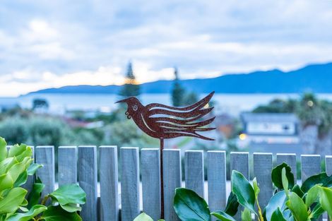 Photo of property in 15 Webber Street, Paraparaumu Beach, Paraparaumu, 5032