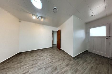 Photo of property in 28 Matai Street, Waikanae, 5036