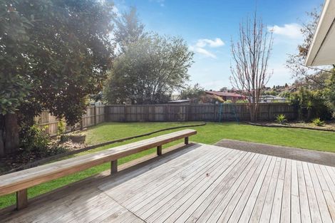 Photo of property in 69 Aquarius Drive, Kawaha Point, Rotorua, 3010