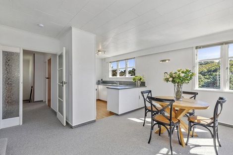 Photo of property in 5 Champion Street, Ranui, Porirua, 5024