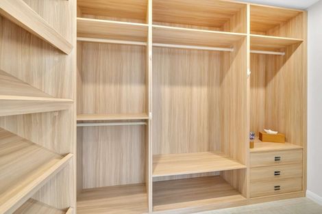 Photo of property in 6 Dunkeld Lane, Redcliffs, Christchurch, 8081